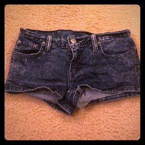 Levi’s shorts